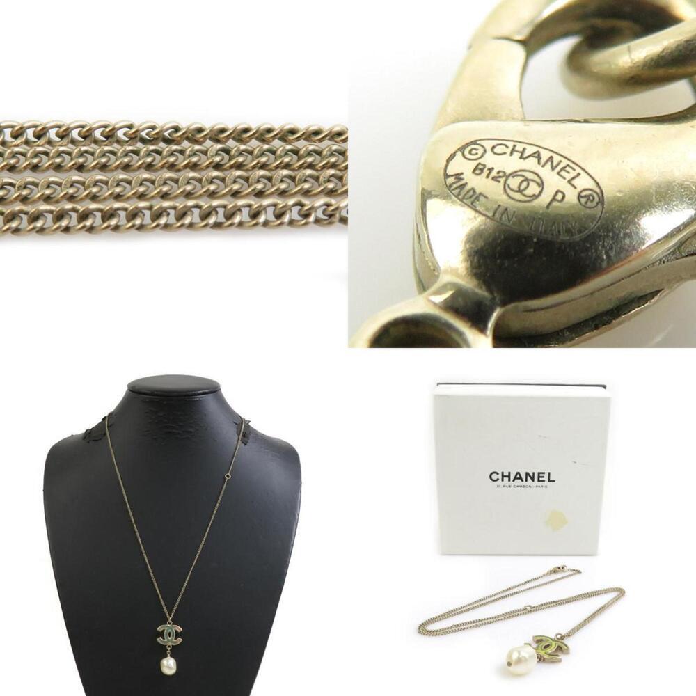 CHANEL Authentic Gold Pearl Necklace - Picture 5 of 5